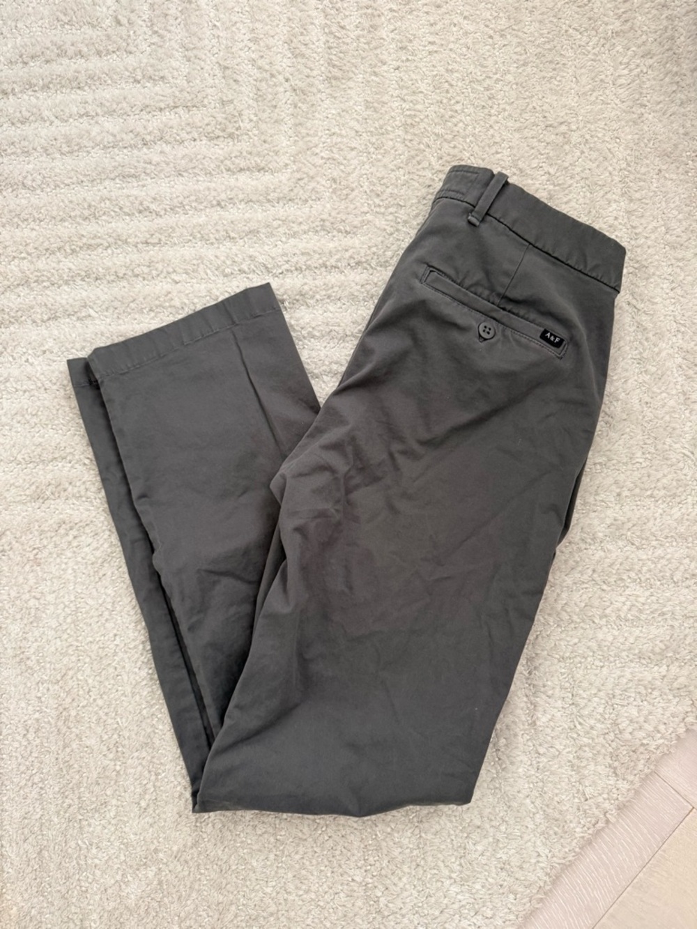Like New Men’s Abercrombie Straight Leg Chinos - Size 29/32 Dark Blue - Picture 2 of 5